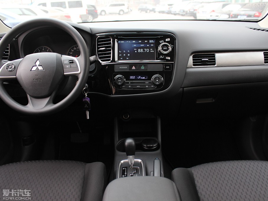 2013W{£Mڣ 2.0L (q)\ӌ(do) 5