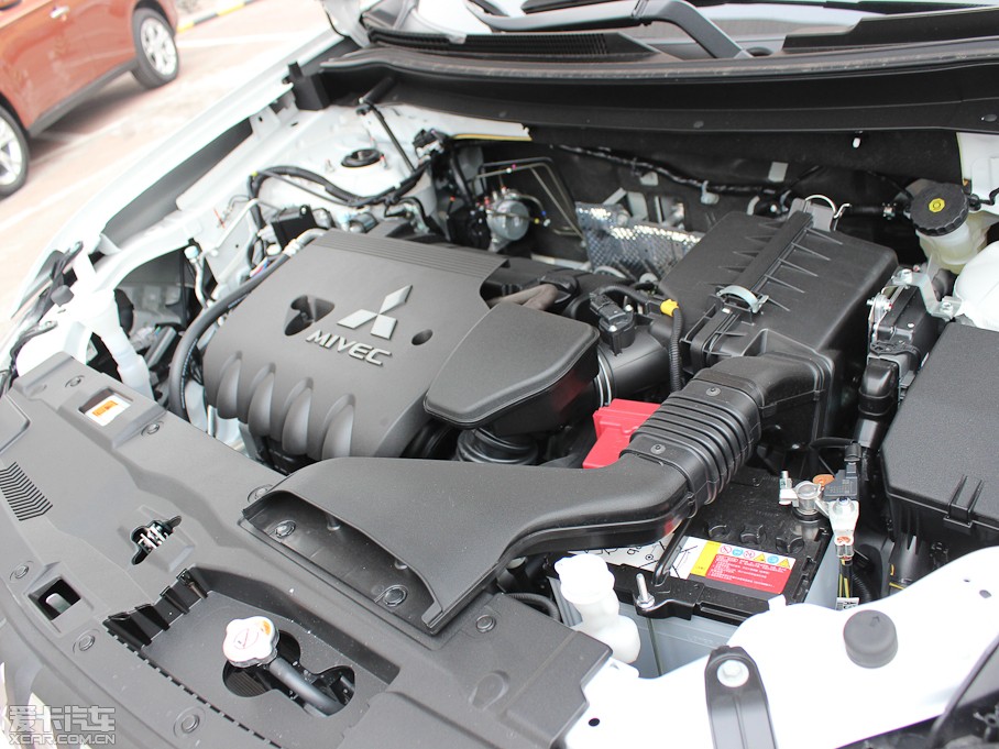 2013W{£Mڣ 2.0L \ӌ 5