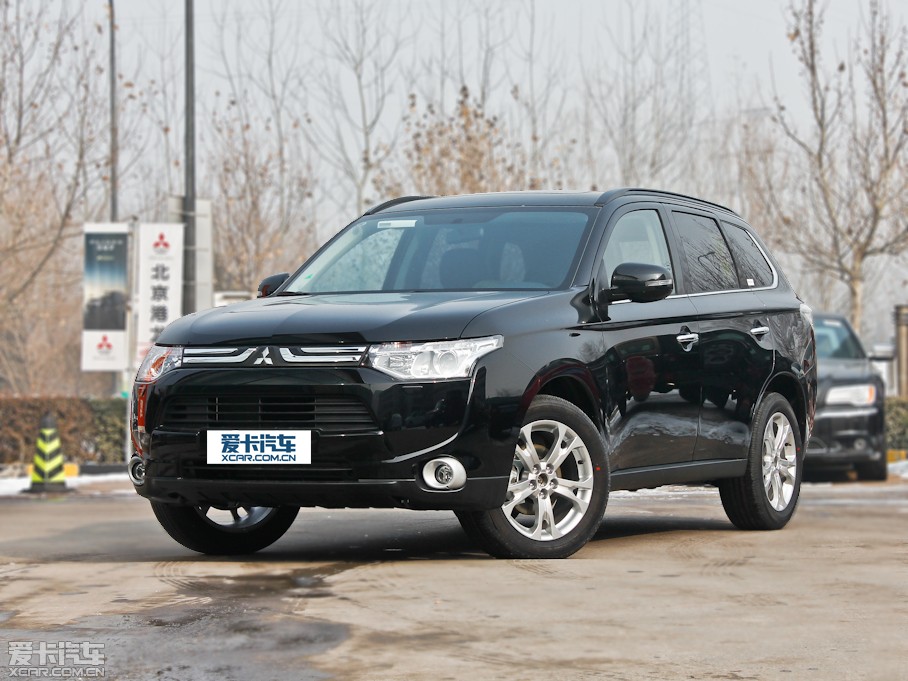 2013W{£Mڣ 2.4L A 7