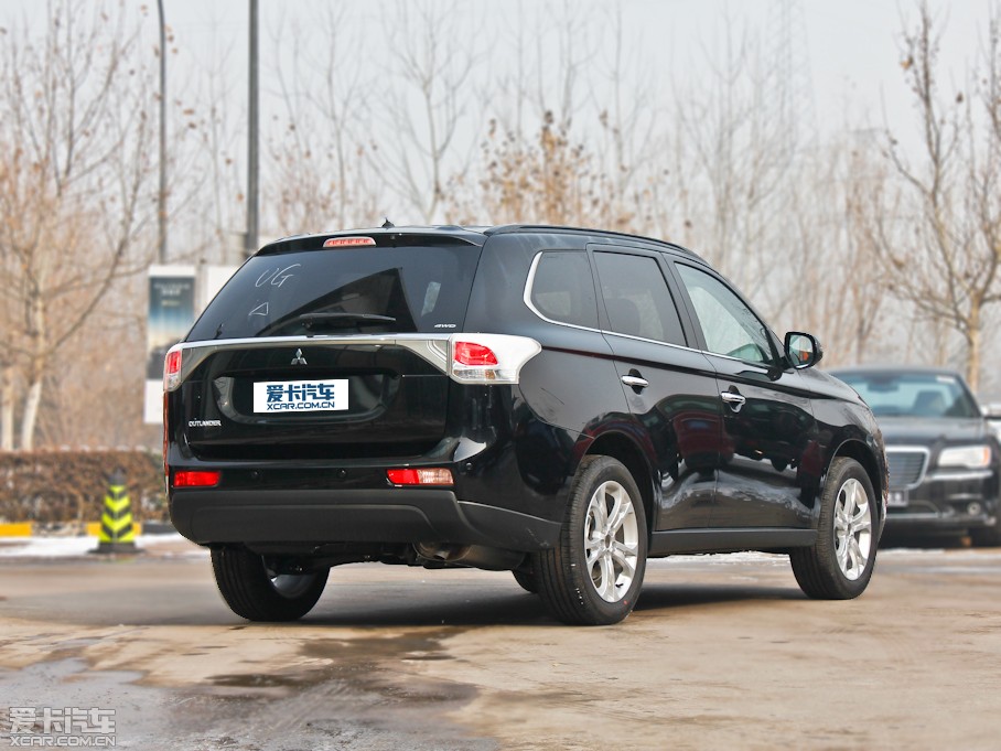 2013W{£Mڣ 2.4L A 7