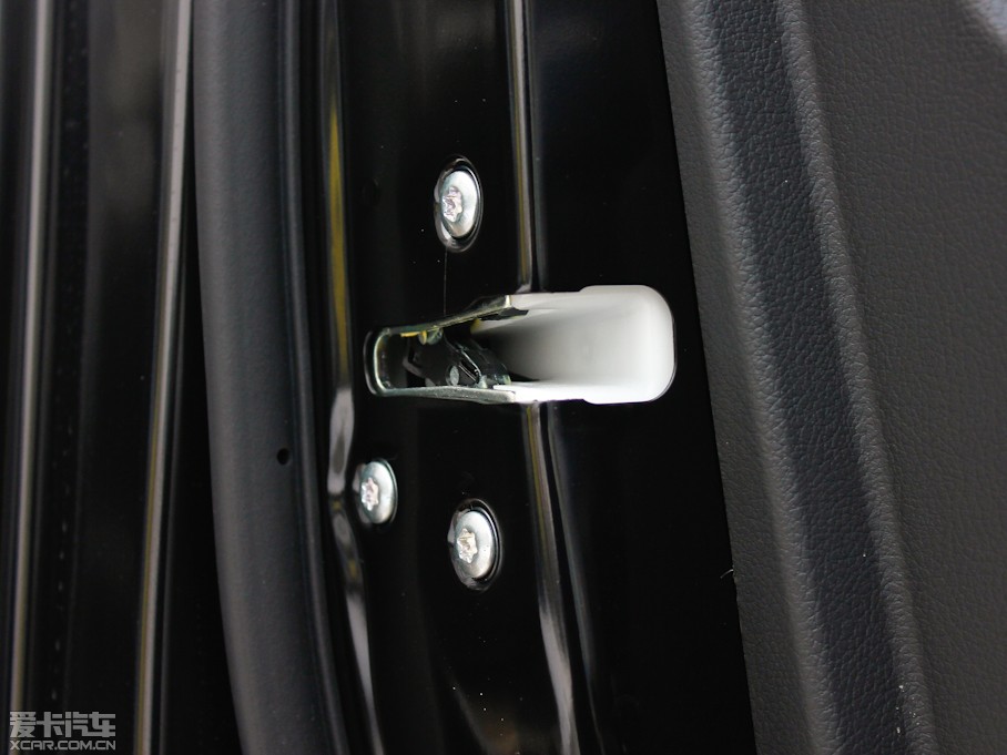 2013W{£Mڣ 2.4L A 7