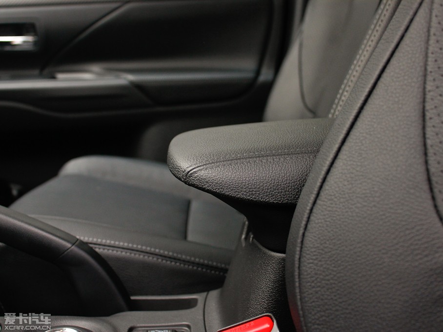 2013W{£Mڣ 2.4L A 7