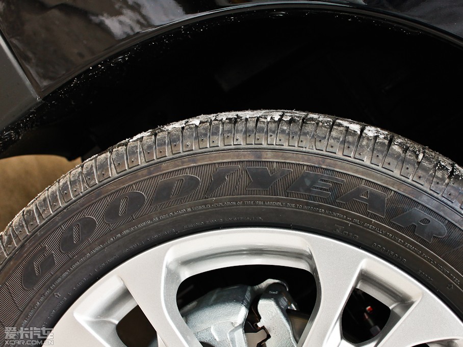 2013W{£Mڣ 2.4L A 7