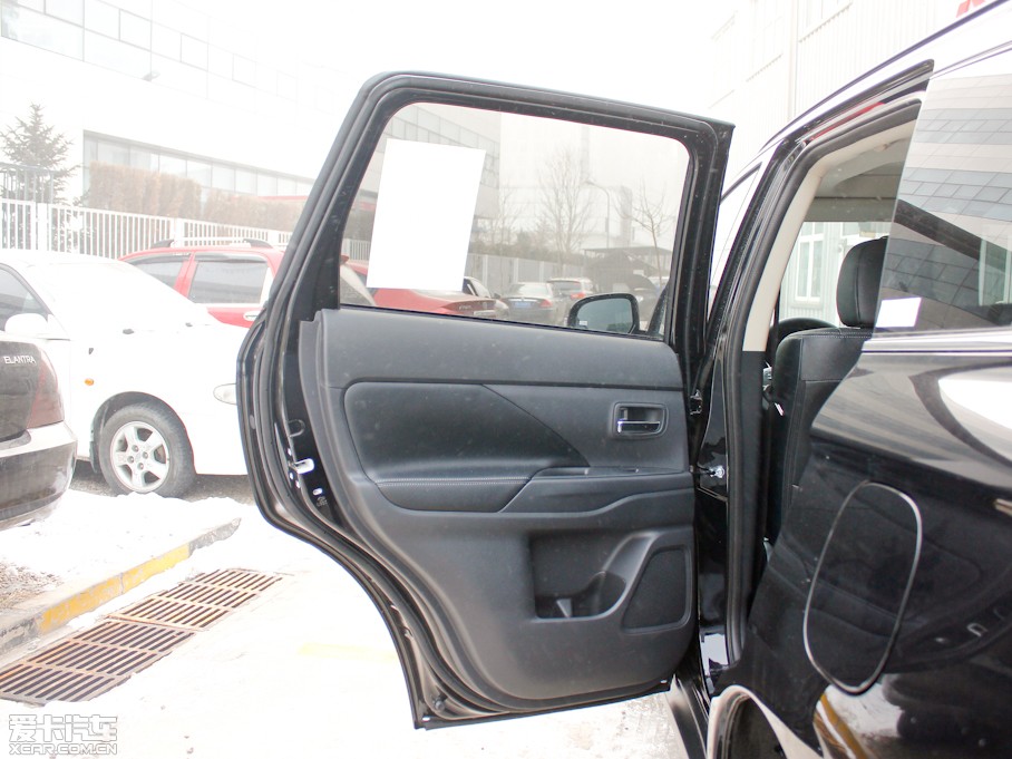 2013W{(ln)£M(jn)ڣ 2.4L (q)A(do) 7