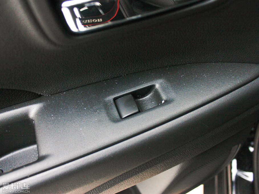 2013W{(ln)£M(jn)ڣ 2.4L (q)A(do) 7