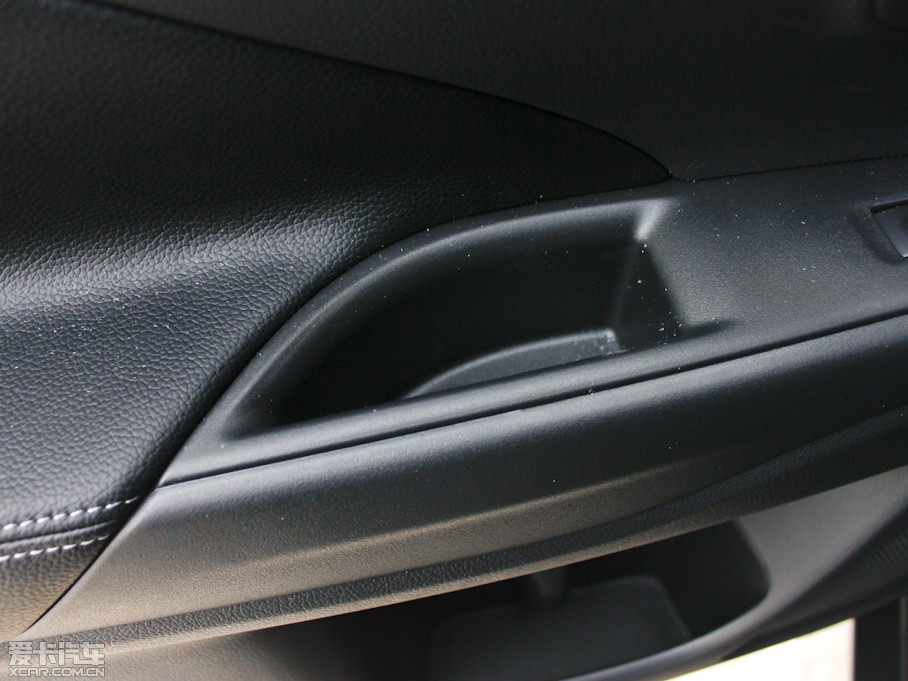 2013W{£Mڣ 2.4L A 7