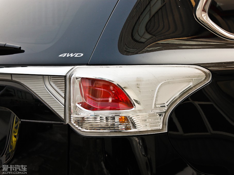 2013W{£Mڣ 2.4L A 7