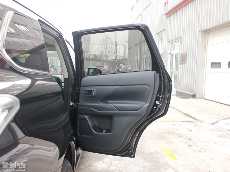 2013W{£Mڣ 2.4L A 7