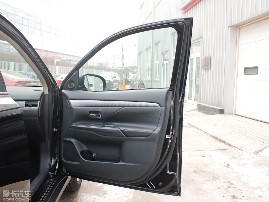 2013W{£Mڣ 2.4L A 7