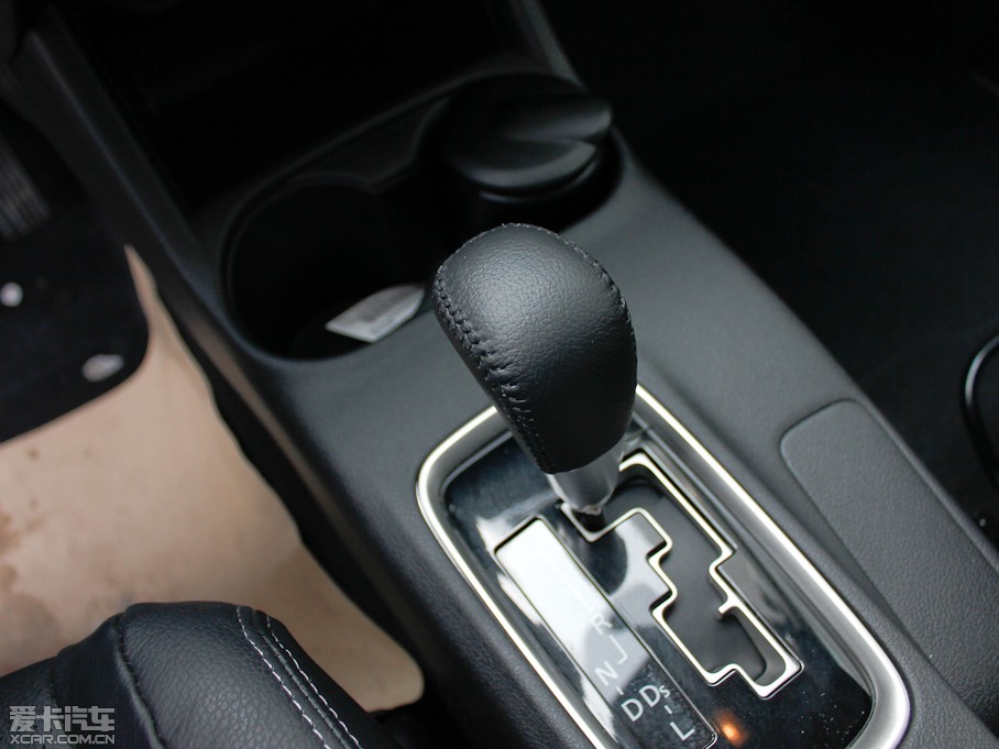 2013W{£Mڣ 2.4L A 7