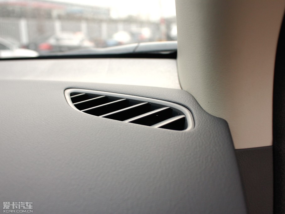 2013W{£Mڣ 2.4L A 7