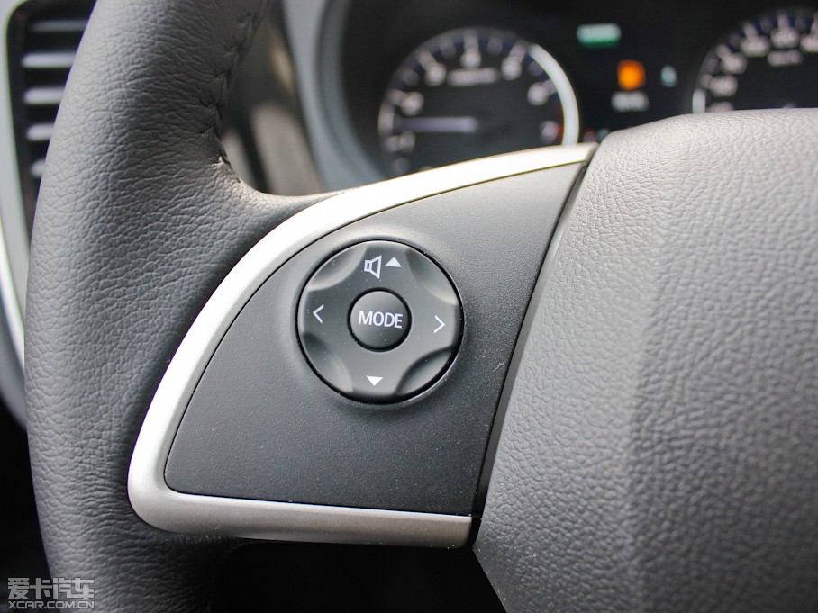 2013W{£Mڣ 2.4L A 7