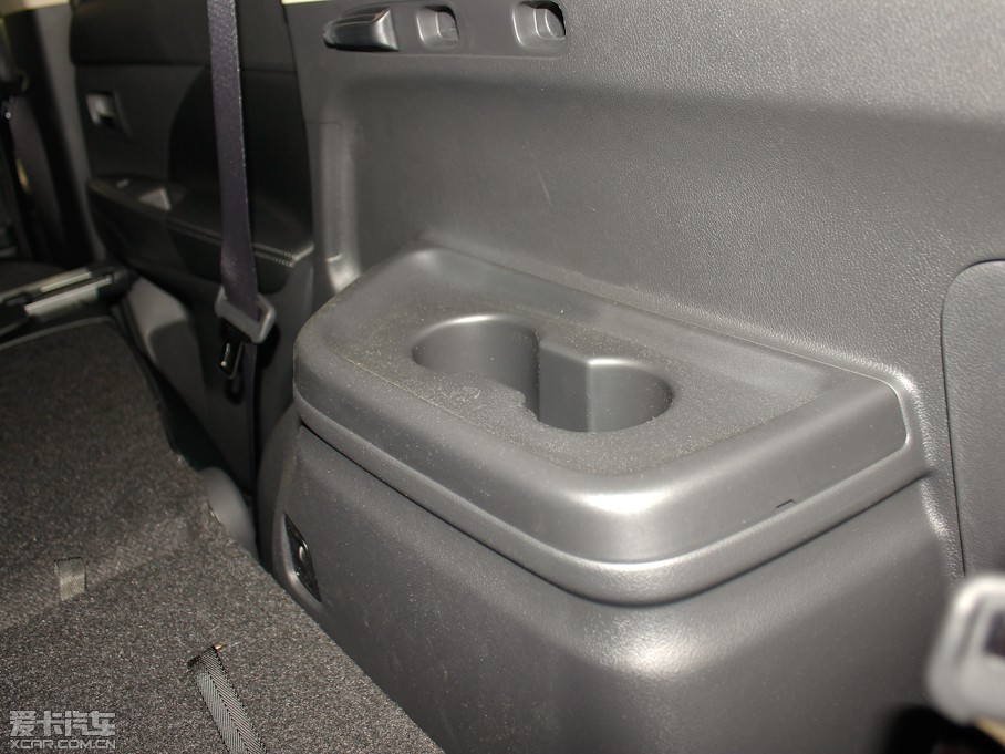 2013W{£Mڣ 2.4L A 7