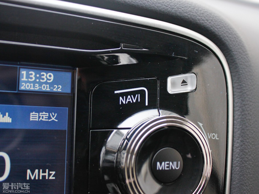 2013W{£Mڣ 2.4L A 7