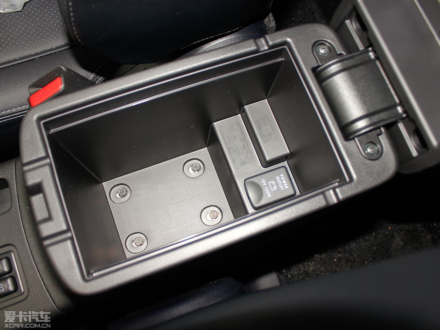 2013W{£Mڣ 2.4L (q)A 7