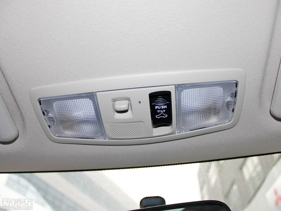 2013W{£Mڣ 2.4L A 7