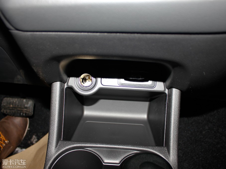 2013W{£Mڣ 2.4L A 7