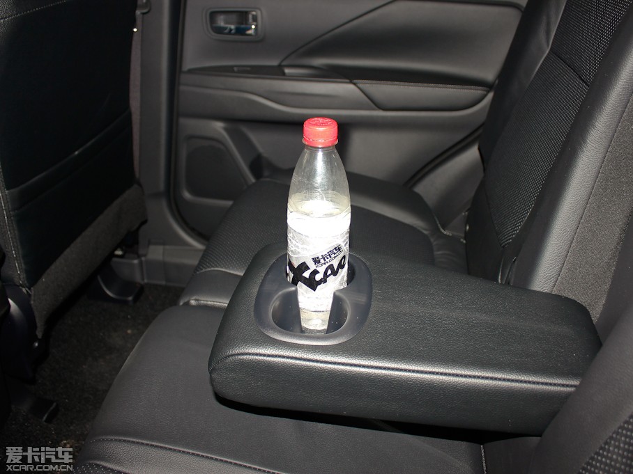 2013W{£Mڣ 2.4L A 7