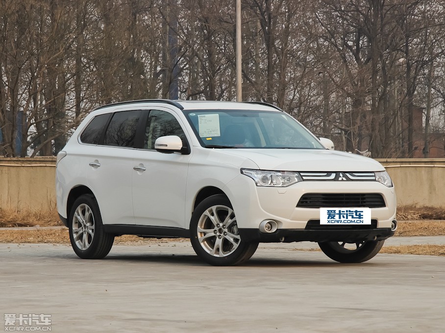 2013W{(ln)£Mڣ 2.4L (q)A(do) 5