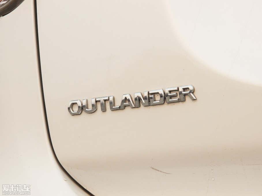 2013W{£Mڣ 2.4L A 5