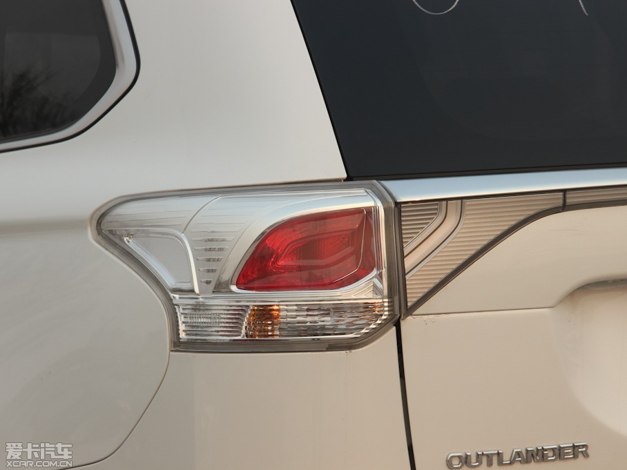 2013W{£Mڣ 2.4L A 5