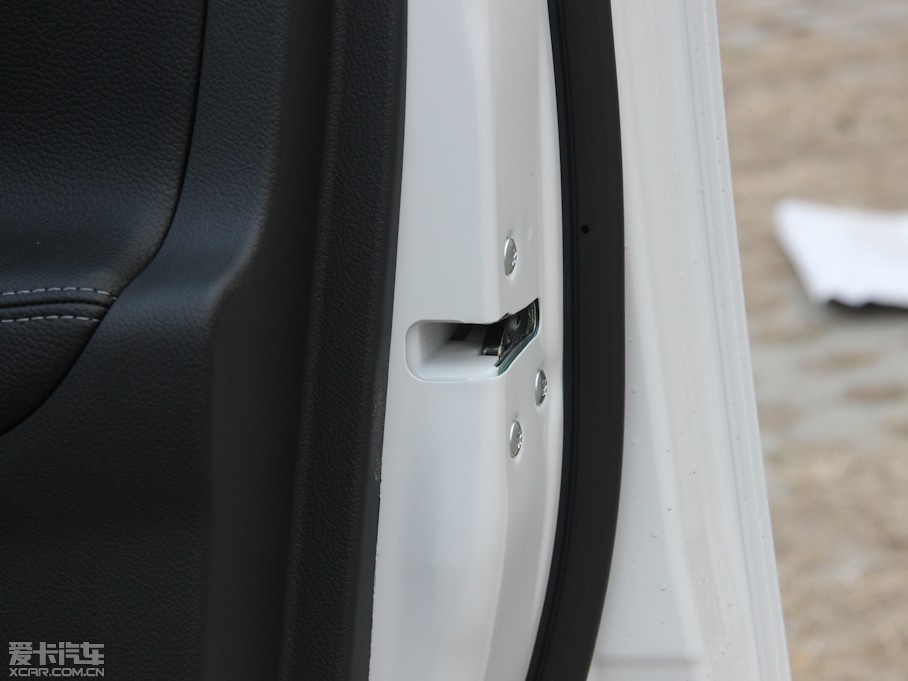 2013W{£Mڣ 2.4L A 5