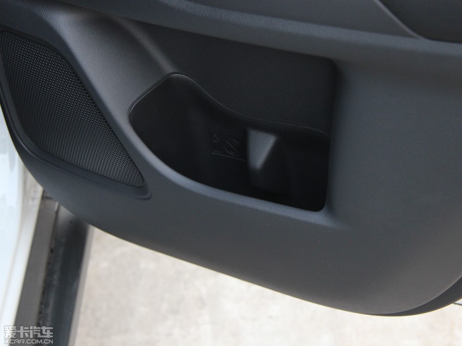 2013W{£Mڣ 2.4L A 5