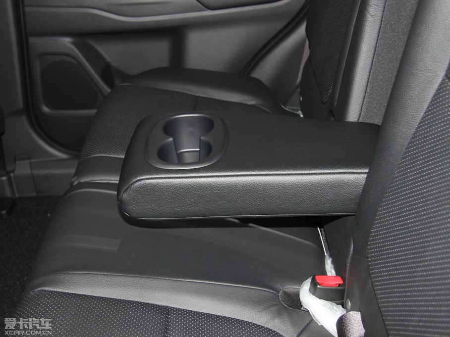 2013W{£Mڣ 2.4L A 5