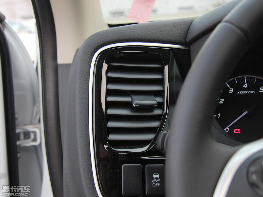 2013W{£Mڣ 2.4L A 5