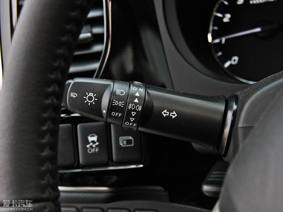 2013W{£Mڣ 2.4L A 5