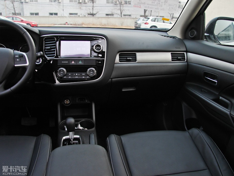 2013W{£Mڣ 2.4L A 5