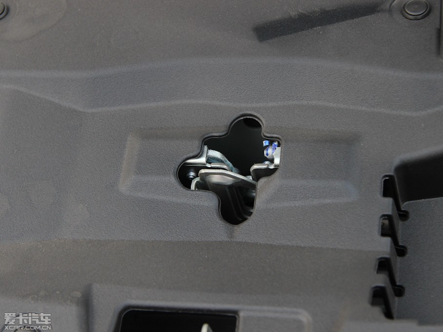 2013W{(ln)£M(jn)ڣ 2.4L (q)A(do) 5