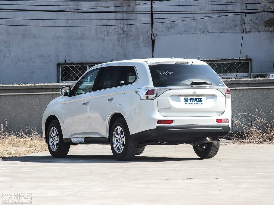 2013W{£Mڣ 2.0L 򌶼Ќ 5