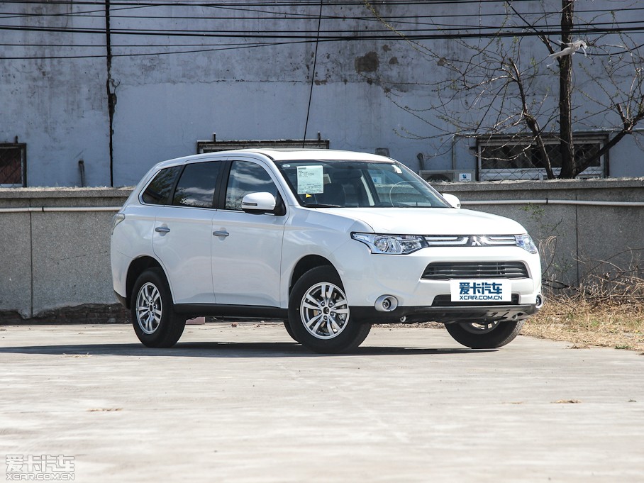 2013W{£Mڣ 2.0L 򌶼Ќ 5