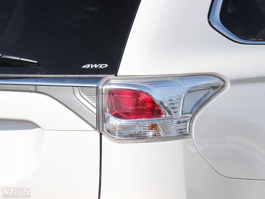 2013W{£Mڣ 2.0L 򌶼Ќ 5