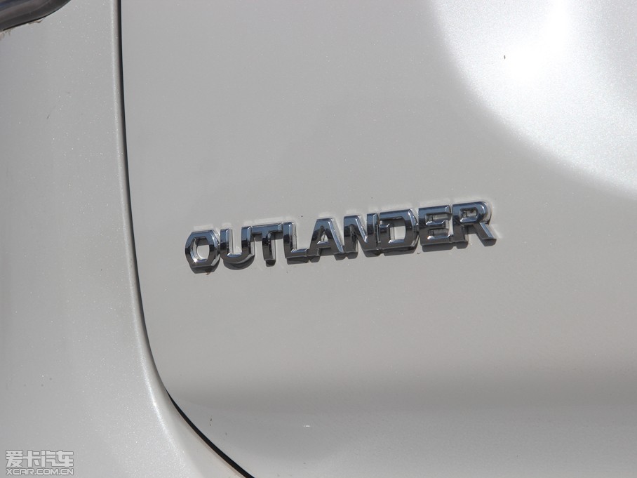 2013W{£Mڣ 2.0L (q)Ќ 5