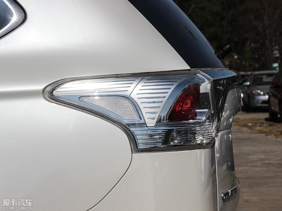 2013W{£Mڣ 2.0L 򌶼Ќ 5