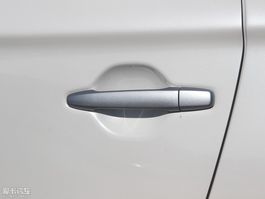 2013W{£Mڣ 2.0L 򌶼Ќ 5