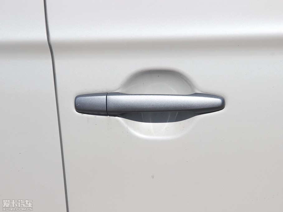 2013W{£Mڣ 2.0L 򌶼Ќ 5