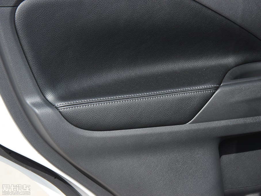 2013W{£Mڣ 2.0L 򌶼Ќ 5