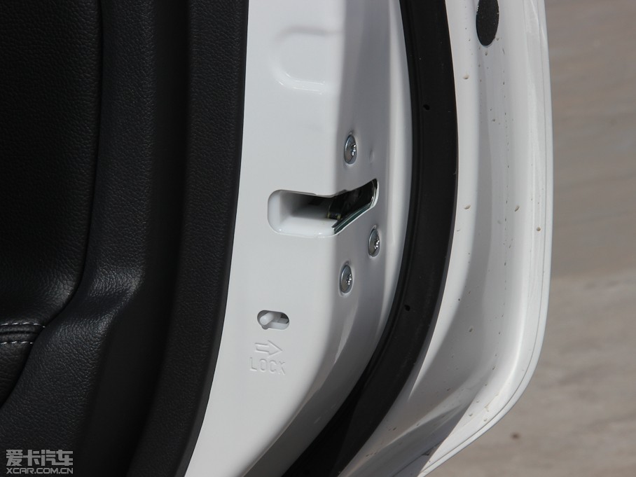 2013W{£Mڣ 2.0L 򌶼Ќ 5