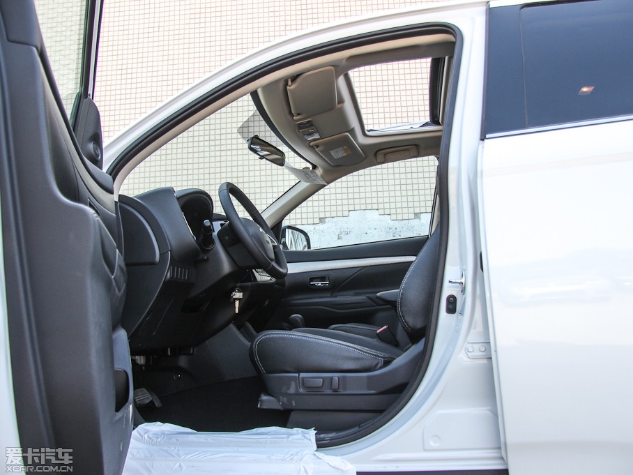 2013W{(ln)£M(jn)ڣ 2.0L (q)Ќ(do) 5