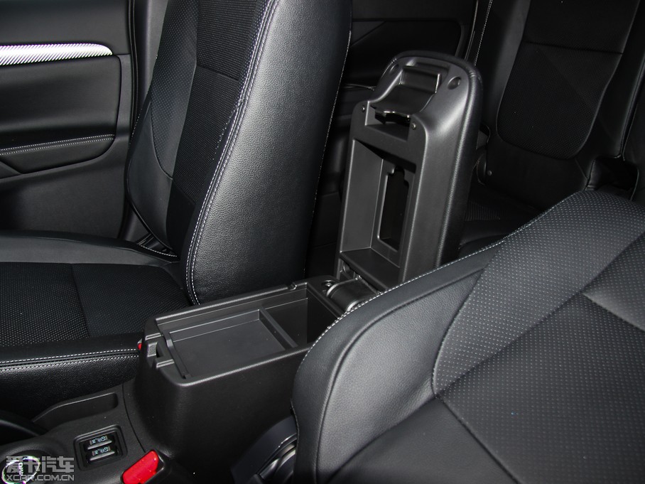 2013W{(ln)£M(jn)ڣ 2.0L (q)Ќ(do) 5