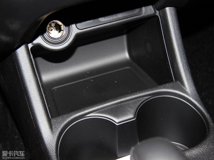 2013W{£Mڣ 2.0L 򌶼Ќ 5