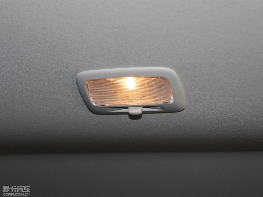 2013W{£Mڣ 2.0L 򌶼Ќ 5