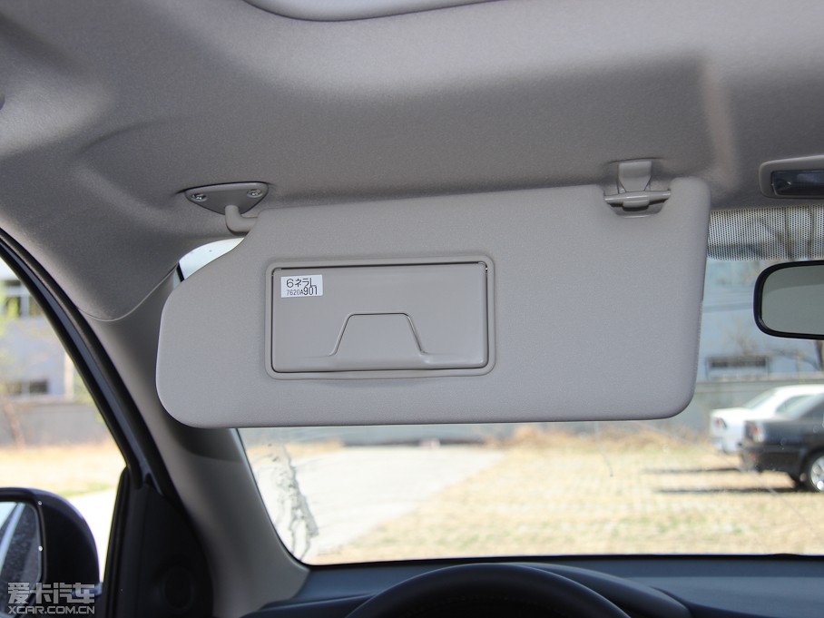 2013W{£Mڣ 2.0L 򌶼Ќ 5