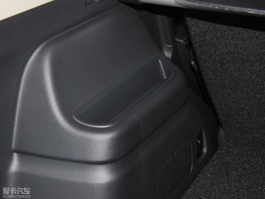 2013W{(ln)£Mڣ 2.0L (q)Ќ(do) 5