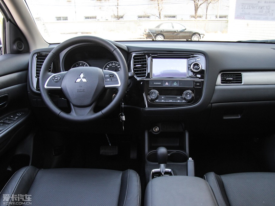 2013W{£Mڣ 2.0L 򌶼Ќ 5