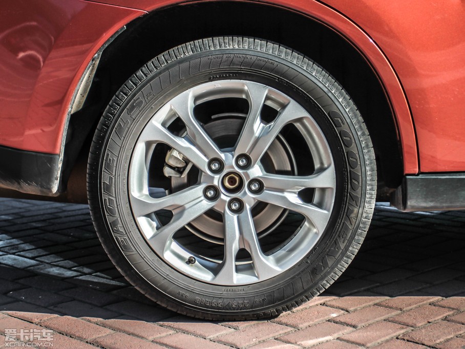 2013W{£Mڣ 2.4L 򌾫ӢGT 7