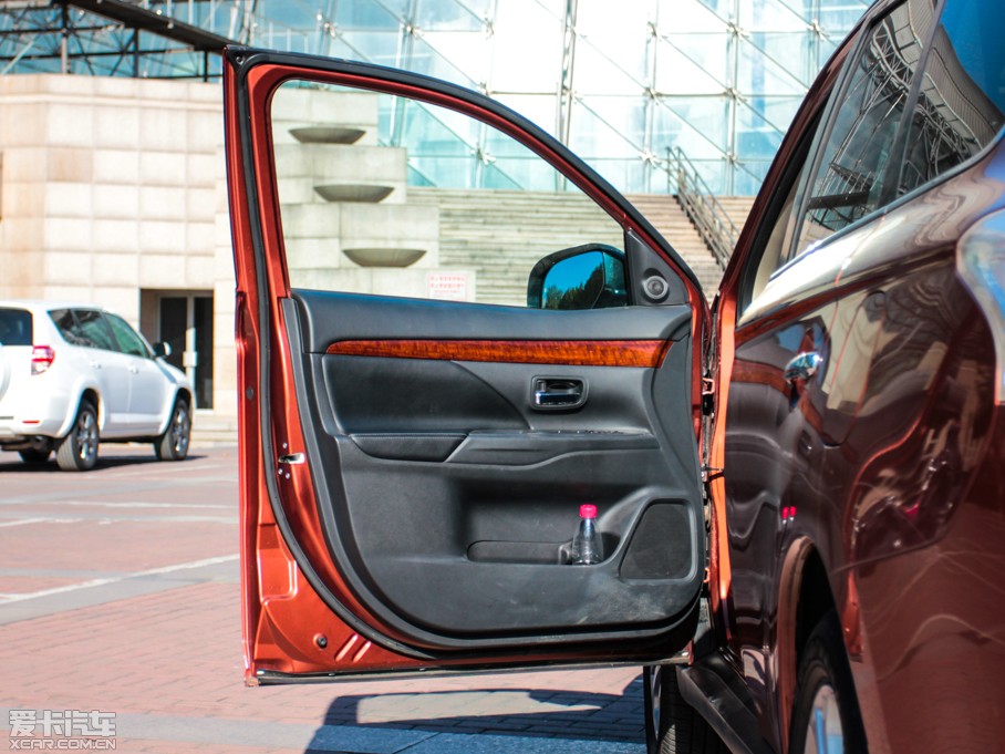 2013W{(ln)£M(jn)ڣ 2.4L (q)ӢGT 7